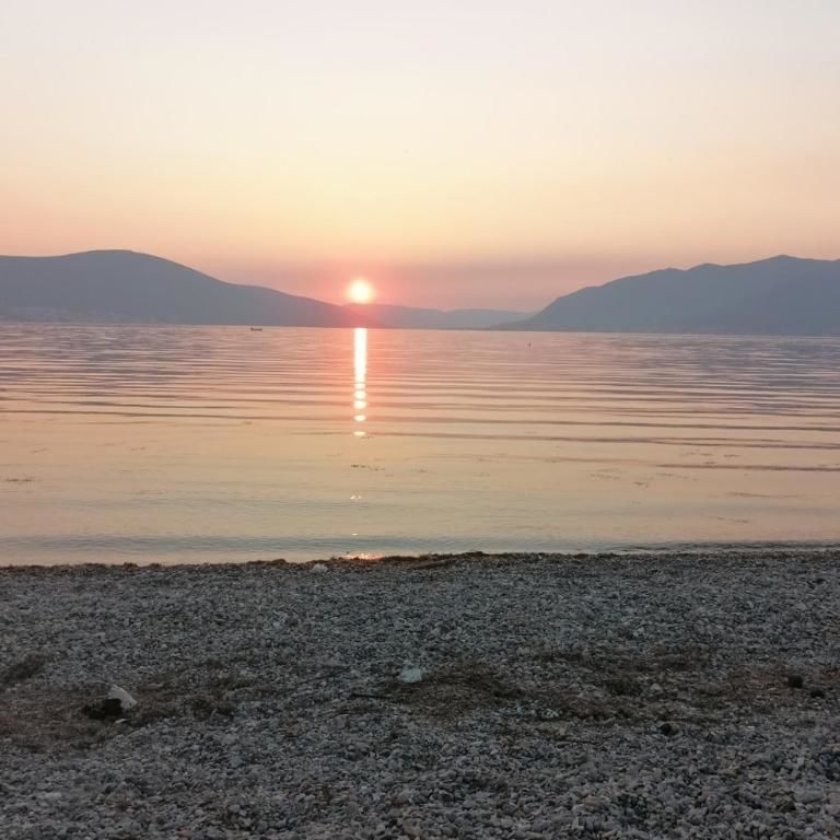 Апартаменты Apartman Stojke Тиват-86